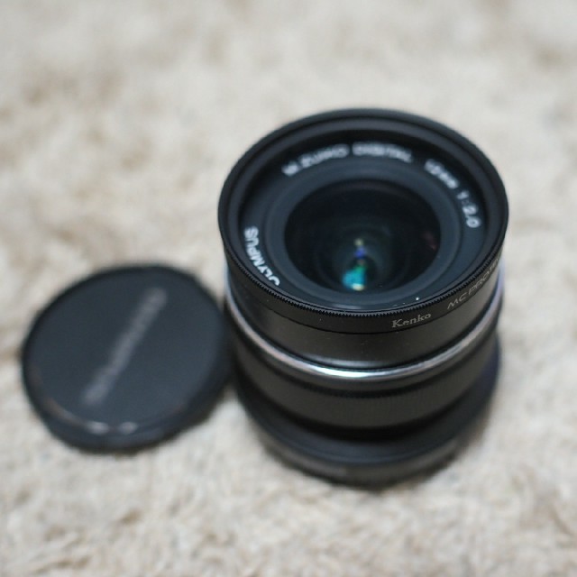 OLYMPUS(オリンパス)のオリンパス m.zuiko 12mm f2.0 ブラック スマホ/家電/カメラのカメラ(レンズ(単焦点))の商品写真