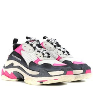 バレンシアガ(Balenciaga)のBALENCIAGA Triple S ピンク スニーカー レディース(スニーカー)