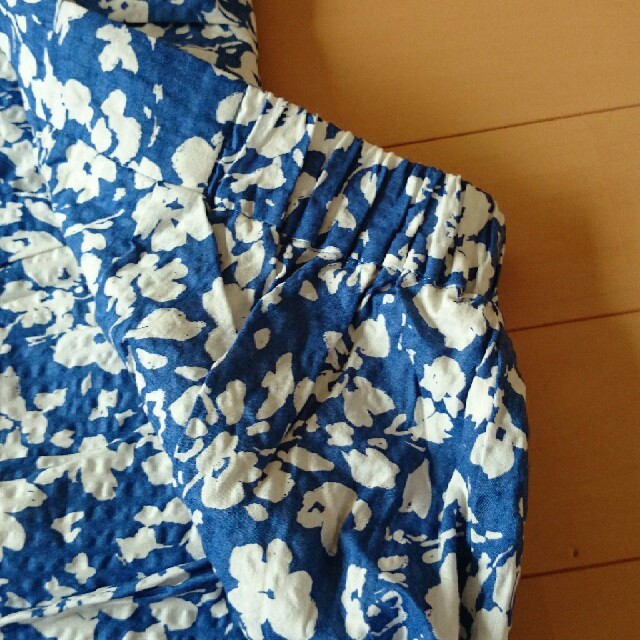 ROSSO(ロッソ)のアーバンリサーチロッソ 花柄スカート レディースのスカート(ひざ丈スカート)の商品写真