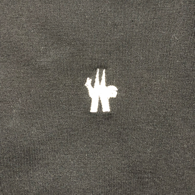 MONCLER(モンクレール)のえみ様 専用 レディースのトップス(Tシャツ(半袖/袖なし))の商品写真