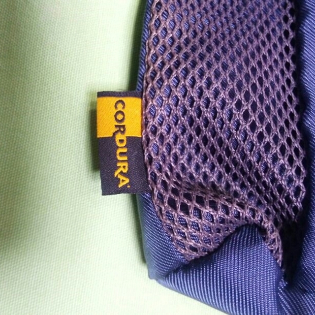 CORDURA  耐久性ポシェット  紺色 レディースのバッグ(ショルダーバッグ)の商品写真