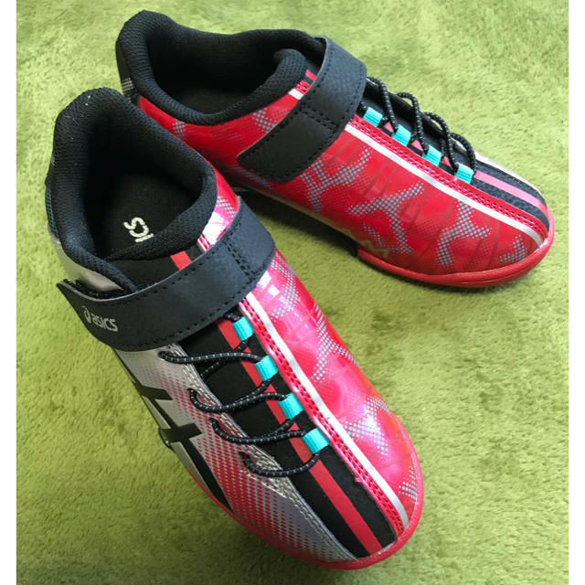 asics(アシックス)のねえさま専用  新品 アシックス ベルクロ スニーカー キッズ/ベビー/マタニティのキッズ靴/シューズ(15cm~)(スニーカー)の商品写真