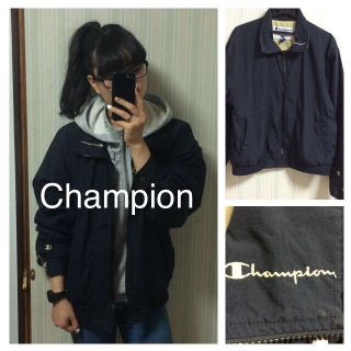 チャンピオン(Champion)の 古着 Champion ナイロン :黒(ダウンジャケット)