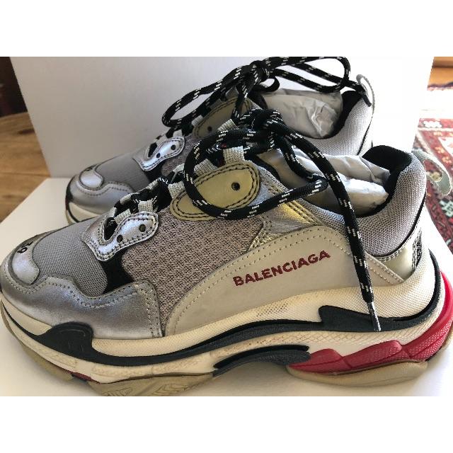 Balenciaga - トリプルSの通販 by デナム's shop｜バレンシアガならラクマ