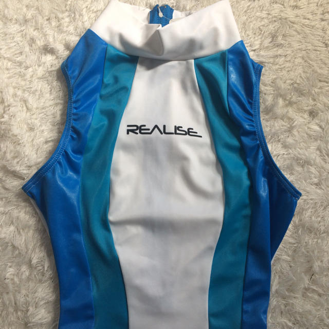 REALIZE - REALISE 競泳水着 新品未使用の通販 by chasuzu's shop｜リアライズならラクマ
