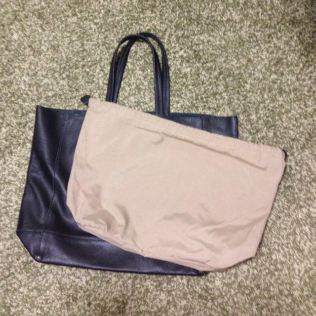 moussy(マウジー)のベーシックレザートートBAG レディースのバッグ(トートバッグ)の商品写真