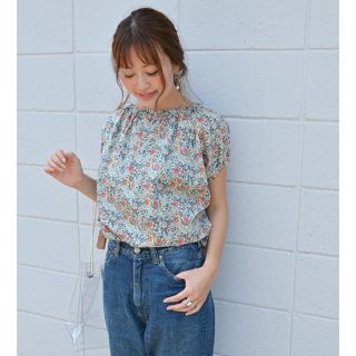 リフラッティシップス(liflattie ships)の【美品】リフラッティシップス リバティスモックブラウス(シャツ/ブラウス(半袖/袖なし))