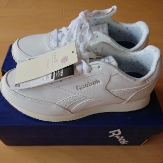 アースミュージックアンドエコロジー(earth music & ecology)のReebok×earth ROYAL スニーカー  23㎝(スニーカー)