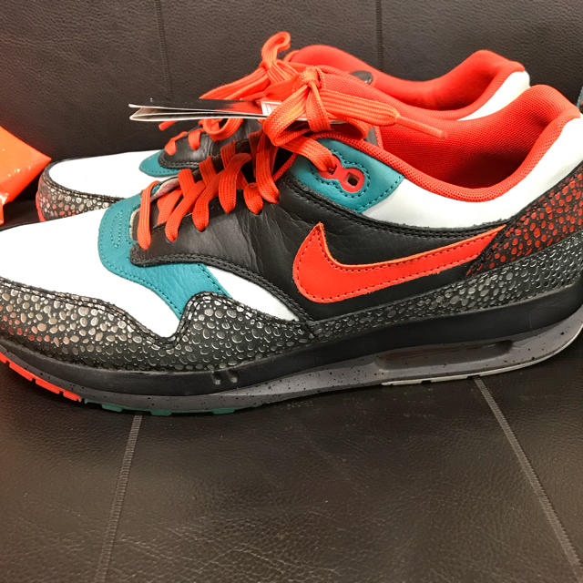 NIKE(ナイキ)のairmax カブトムシパック 1だけ専用 メンズの靴/シューズ(スニーカー)の商品写真