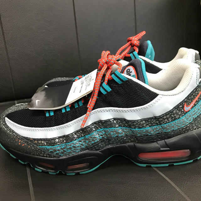 NIKE(ナイキ)のairmax カブトムシパック 1だけ専用 メンズの靴/シューズ(スニーカー)の商品写真