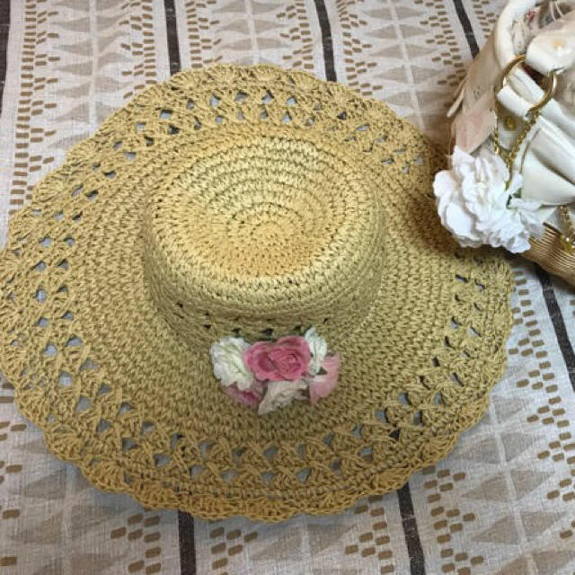 LIZ LISA(リズリサ)のリズリサ 麦わら帽子 女優帽 新品タグ付き レディースの帽子(麦わら帽子/ストローハット)の商品写真