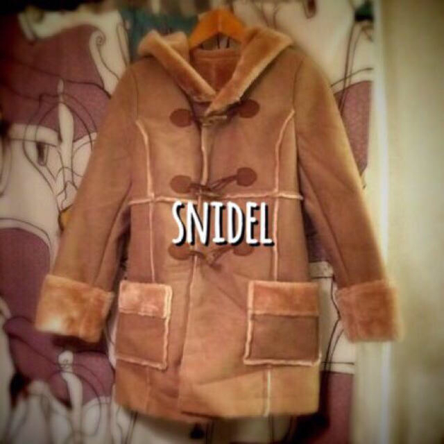 SNIDEL(スナイデル)の【お値下】snidel★ムートンダッフル レディースのジャケット/アウター(ダッフルコート)の商品写真