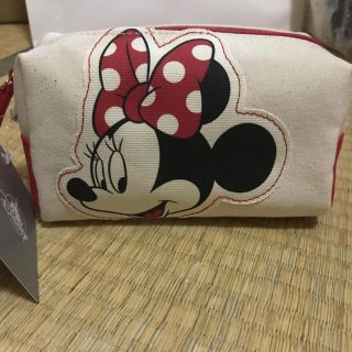 ディズニー(Disney)のミニーマウス Minnie Mouse ショルダーストラップ付きポーチ(キャラクターグッズ)