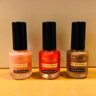 リンメル(RIMMEL)の【新品未開封】RINMEL ネイルカラー スピーディフィニッシュ 3本セット(マニキュア)