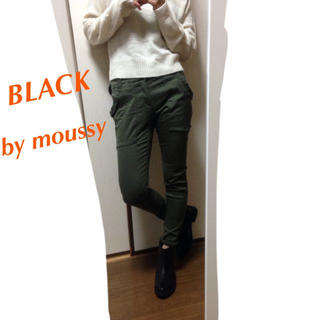 ブラックバイマウジー(BLACK by moussy)のカーキ ジョッパーズ 0(カジュアルパンツ)