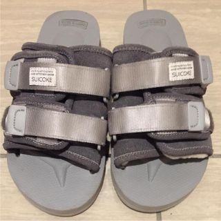 スイコック(suicoke)のサンダル(サンダル)