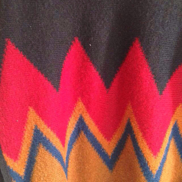 古着屋♡ジグザグ模様ニット レディースのトップス(ニット/セーター)の商品写真