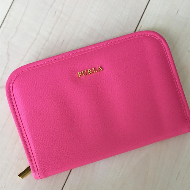 Furla(フルラ)の母子手帳ケース✩新品 キッズ/ベビー/マタニティのマタニティ(母子手帳ケース)の商品写真