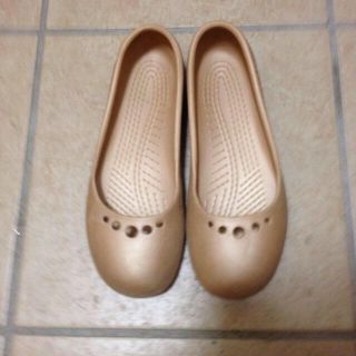 クロックス(crocs)のCROCS プリマ W6(ハイヒール/パンプス)