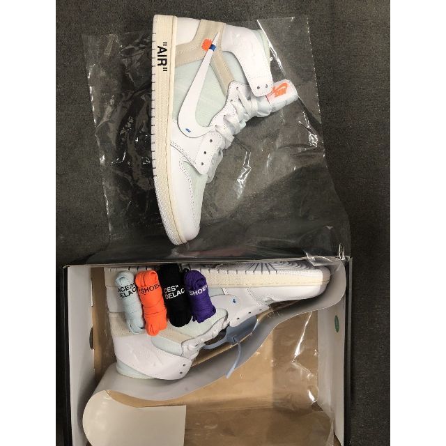 OFF WHITE x Air Jordan 1 オフホワイト エアジョーダン1 メンズの靴/シューズ(スニーカー)の商品写真