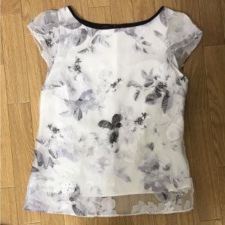 ジャスグリッティー(JUSGLITTY)のジャスグリッティ トップス(カットソー(半袖/袖なし))