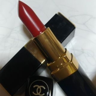 シャネル(CHANEL)の値下げ2200円CHANEL口紅70red coromandel新品箱入り(口紅)