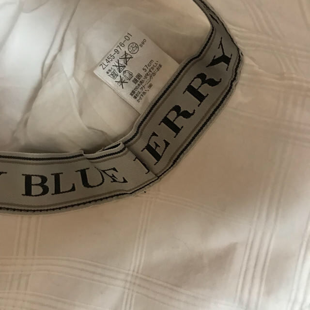 BURBERRY BLUE LABEL(バーバリーブルーレーベル)のバーバリーブルーレーベル夏帽子 レディースの帽子(ハット)の商品写真