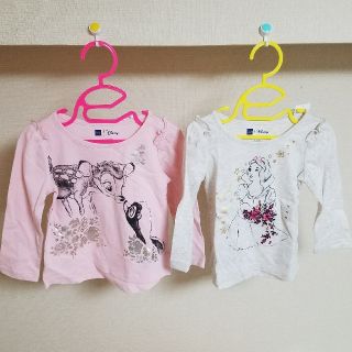 ベビーギャップ(babyGAP)の80 長袖トップス　2枚セット　ディズニーコラボ(Ｔシャツ)