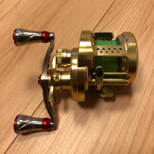 SHIMANO - K様専用 シマノ 14カルカッタコンクエスト200 リブレハンドルカスタムの通販 by シン6789's shop｜シマノ