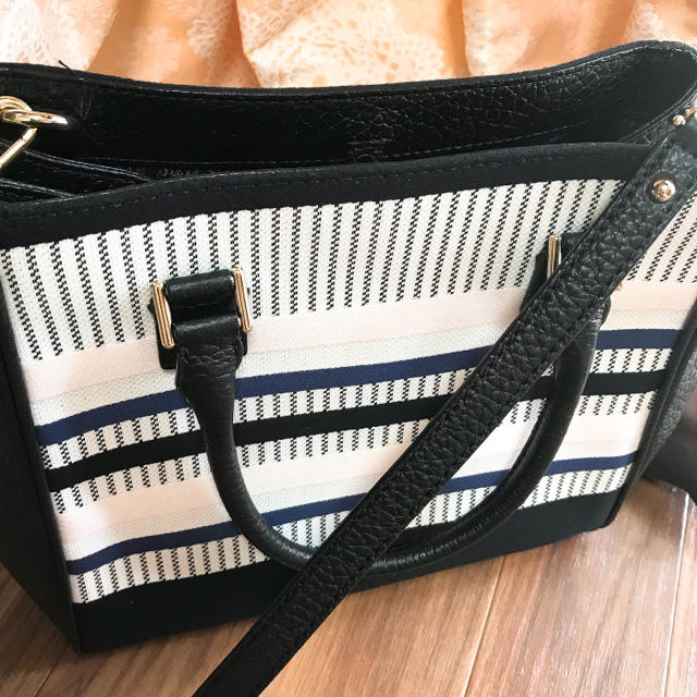 kate spade new york(ケイトスペードニューヨーク)のkate spade ストライプ ♡ レディースのバッグ(ハンドバッグ)の商品写真