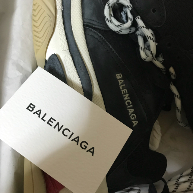 Balenciaga(バレンシアガ)のひとよみ様専用【国内正規品】balenciaga triples  メンズの靴/シューズ(スニーカー)の商品写真