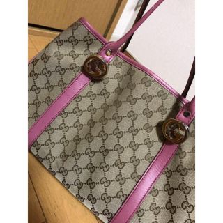 グッチ(Gucci)のGUCCI ハンドバッグ(ハンドバッグ)