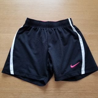 ナイキ(NIKE)のナイキショートパンツ　XS 120、130センチ(パンツ/スパッツ)