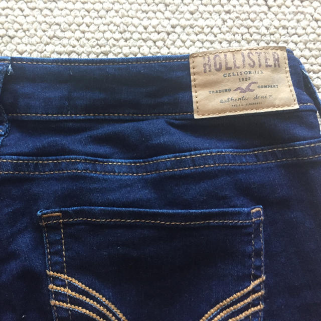 Hollister(ホリスター)の【HOLLISTER】【掲載最終日！】ローライズスーパースキニージーンズ レディースのパンツ(デニム/ジーンズ)の商品写真