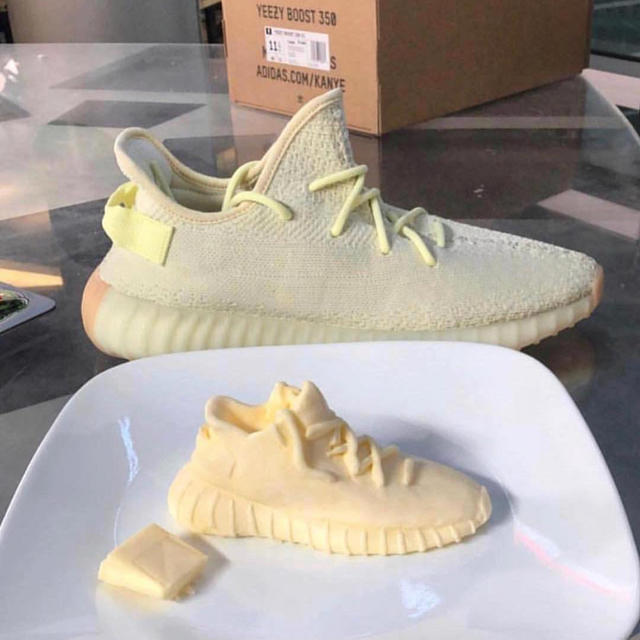 27.5 Yeezy Boost 350 v2 Butter