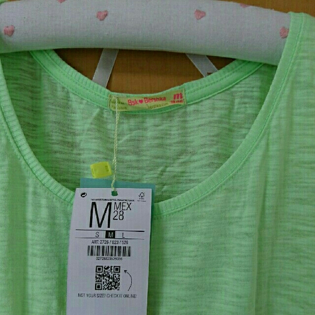 Bershka(ベルシュカ)のTシャツ レディースのトップス(Tシャツ(半袖/袖なし))の商品写真