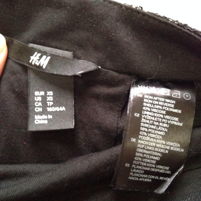 H&M(エイチアンドエム)のH&Mレースタイトスカート レディースのスカート(ひざ丈スカート)の商品写真