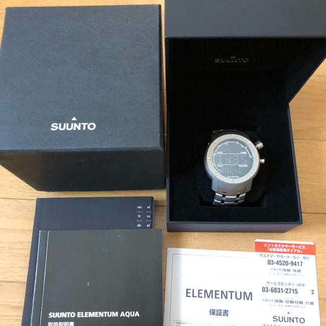 SUUNTO(スント)のスント エレメンタム アクア 国内正規 美品 10月5日限定値下げ メンズの時計(腕時計(デジタル))の商品写真