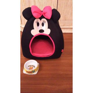 ディズニー(Disney)のmikan ੈ✩‧₊˚ さま専用☆ミニーちゃんベッド&くまのプーさんプレート(犬)