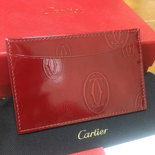 かわいい新作 Cartier - 新品【カルティエ】カードケース/パスケース／名刺入れ ボルトー 名刺入れ/定期入れ