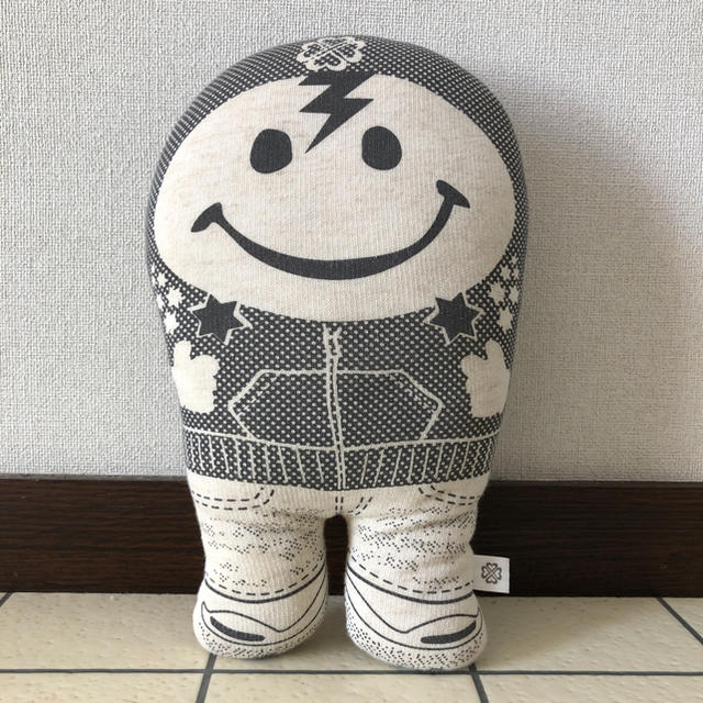 BEAMS×JOINT CREATION Smile Pillow 3体セット