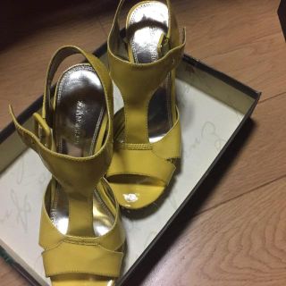 エンゾーアンジョリーニ(Enzo Angiolini)のENZO ANGIOLINI サンダル(サンダル)