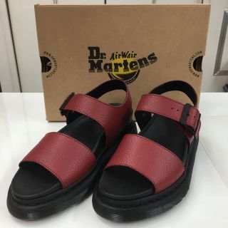 ドクターマーチン(Dr.Martens)の新品！Dr.Martens ROMI レザー使用サンダル(UK4 23.0cm)(サンダル)