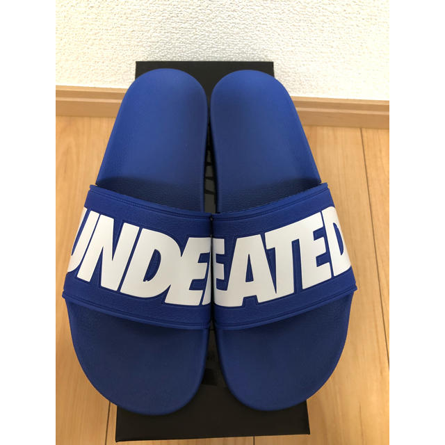 UNDEFEATED(アンディフィーテッド)のUNDEFEATED SLIDE 29cm US 11 ブルー air max メンズの靴/シューズ(サンダル)の商品写真
