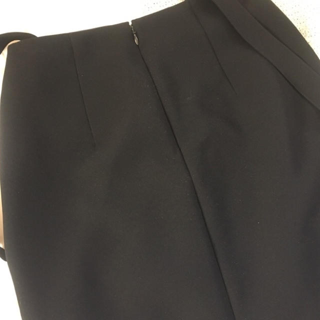 Lois CRAYON(ロイスクレヨン)のロイスクレヨン サス付きタイトスカート レディースのスカート(ひざ丈スカート)の商品写真