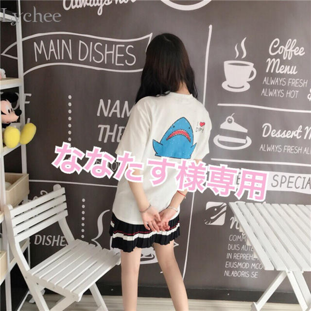 ななたす様専用 韓国ファッション Tシャツ レディースのトップス(Tシャツ(半袖/袖なし))の商品写真
