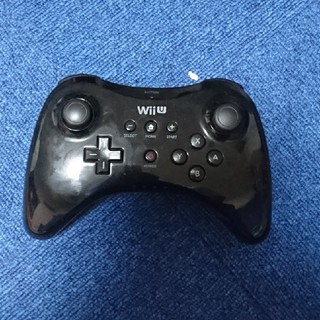 ウィーユー(Wii U)のWii U プロコン(家庭用ゲーム機本体)