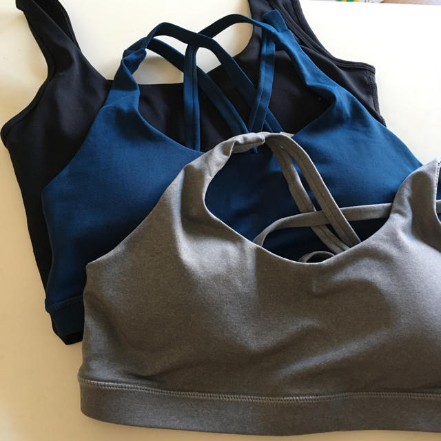 lululemon(ルルレモン)の*outlet* lululemon size8 bra top スポーツ/アウトドアのトレーニング/エクササイズ(ヨガ)の商品写真