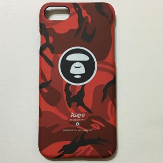 アベイシングエイプ(A BATHING APE)の《新品》iPhone7用 アベイシングエイプ ハードケース 迷彩柄 赤(iPhoneケース)