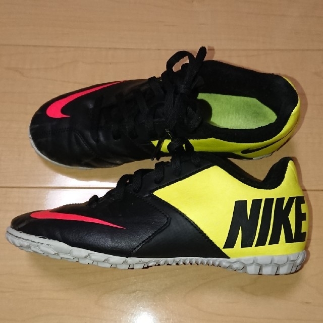 Nike ナイキ ジュニアトレシュー 22cmの通販 By Elle S Shop ナイキならラクマ Nike ナイキ ジュニアトレシュー 22cmの通販 By Elle S Shop ナイキならラクマ